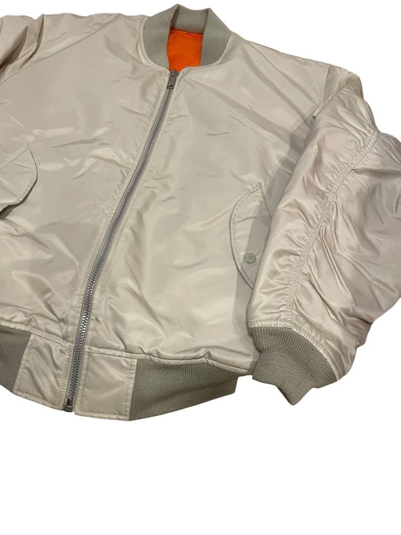 S*ね様 【希少】OLD UNIQLO MA-1 ホワイト XL 短丈 ワイドシ