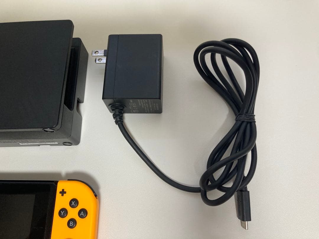 Nintendo Switch 本体 ジョイコン ドッグ 充電機付き 難あり
