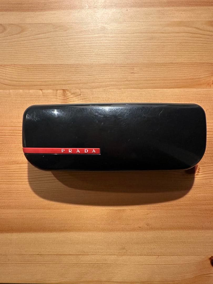 PRADA プラダ サングラス ブラック メタルフレーム ケース付き