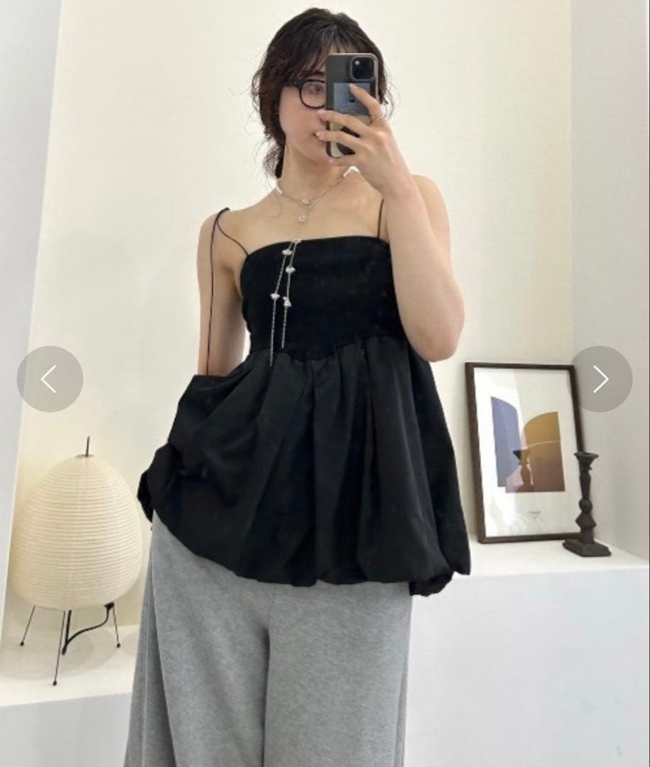 【美品】【最安】LILY BROWN バルーンペプラムニットキャミソール