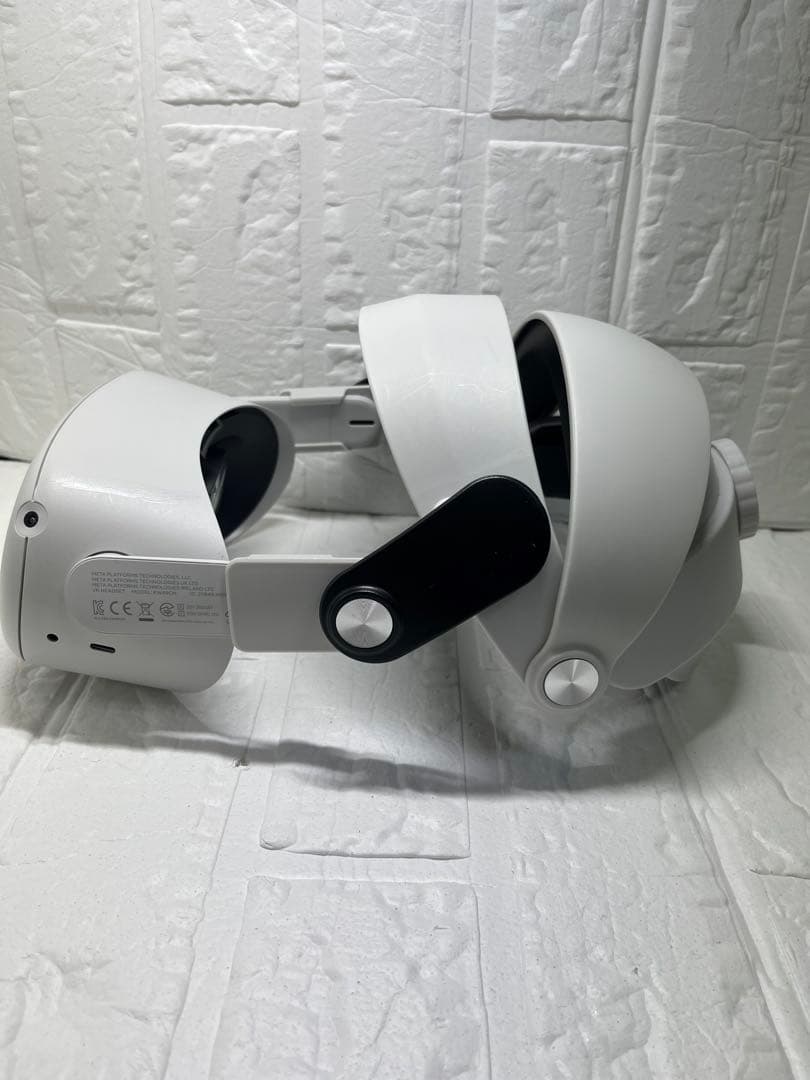 スキナード 新型 Quest2 256gb動作確認済み中古品