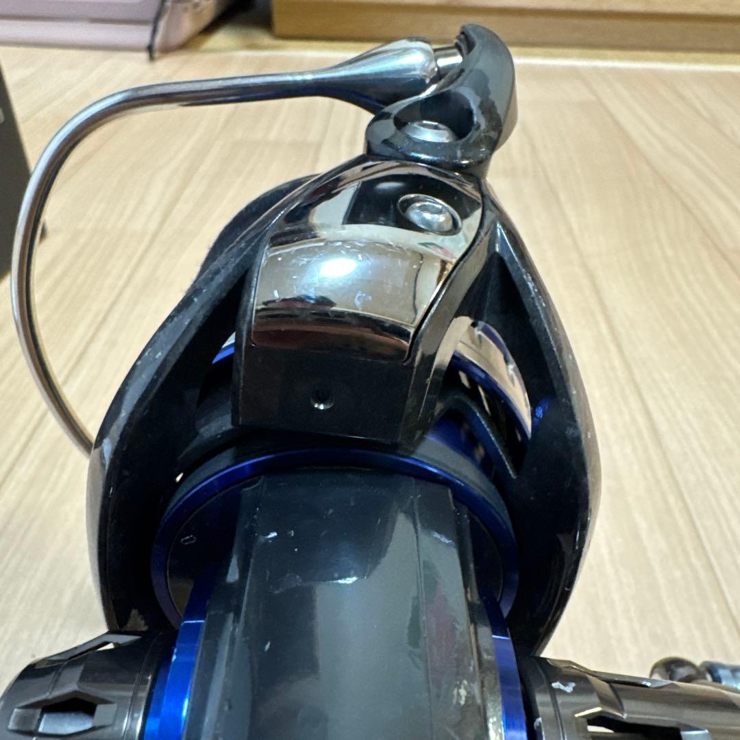 DAIWA SALTIGA 4500H スピニングリール