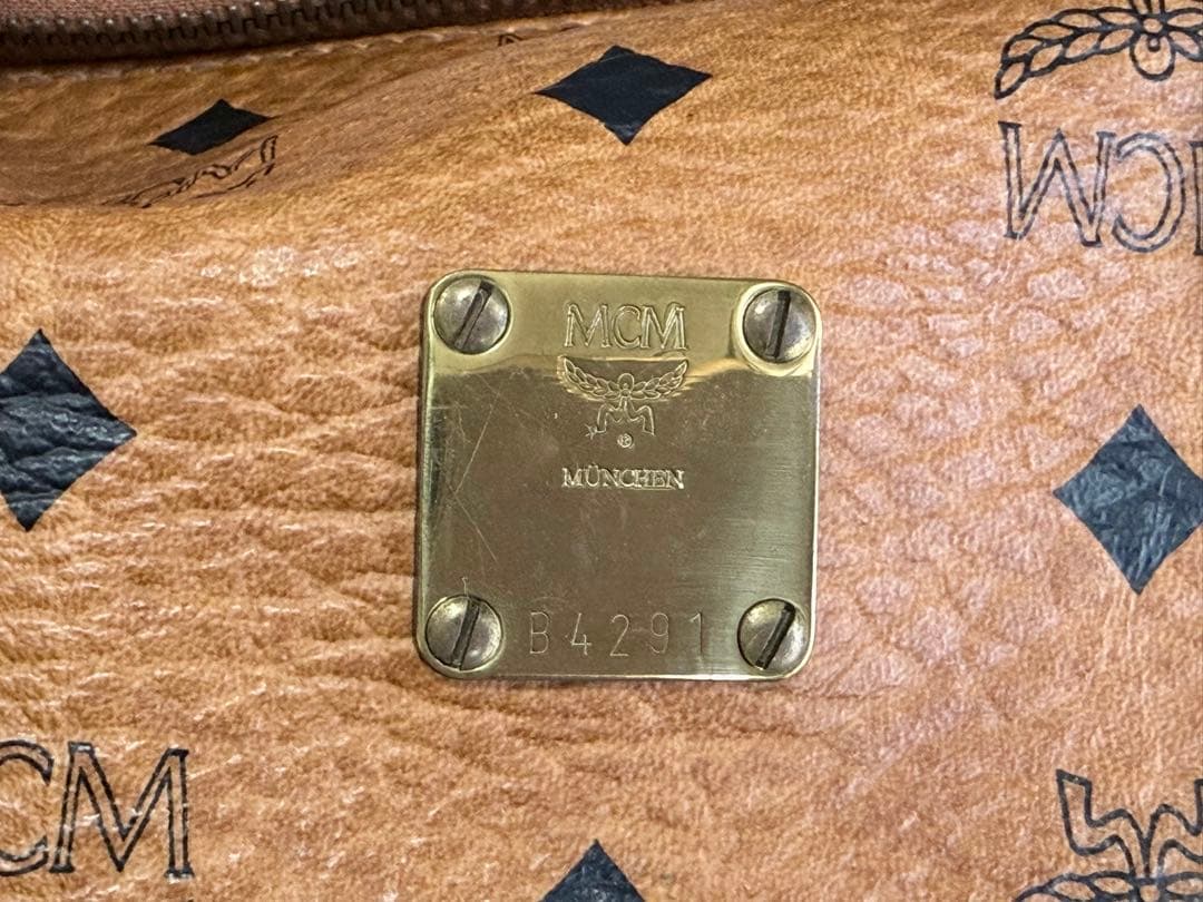エムシーエム MCM ミニボストン レディース レザー ブラウン