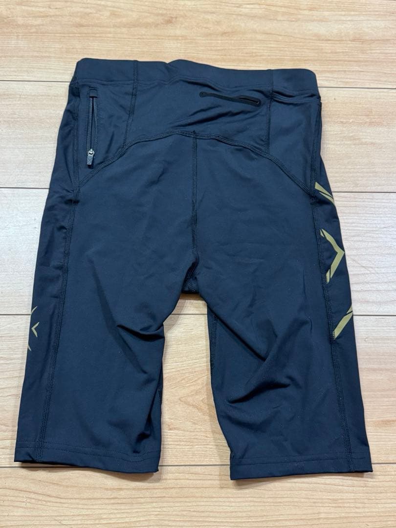 2XU スポーツタイツ&ナイキヘアバンド