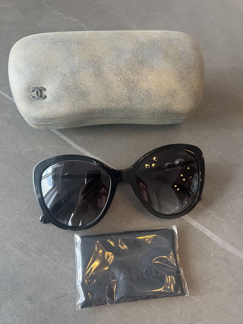 期間限定SALE！CHANEL パール装飾 ブラック サングラス