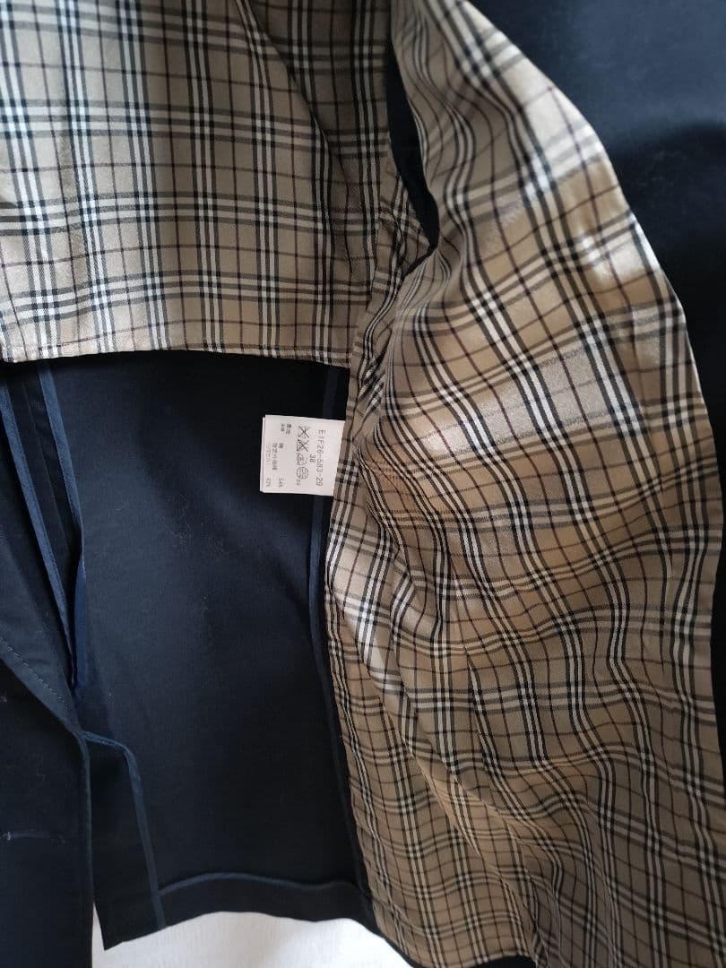 美品 バーバリー BURBERRY 紺ブレ 金ボタン ノバチェック ダブル