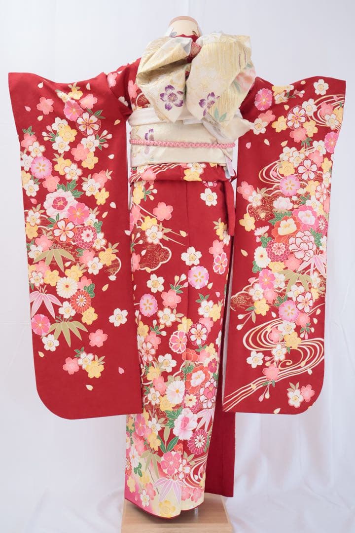正絹　可愛らしい赤色の振袖セット　⑥