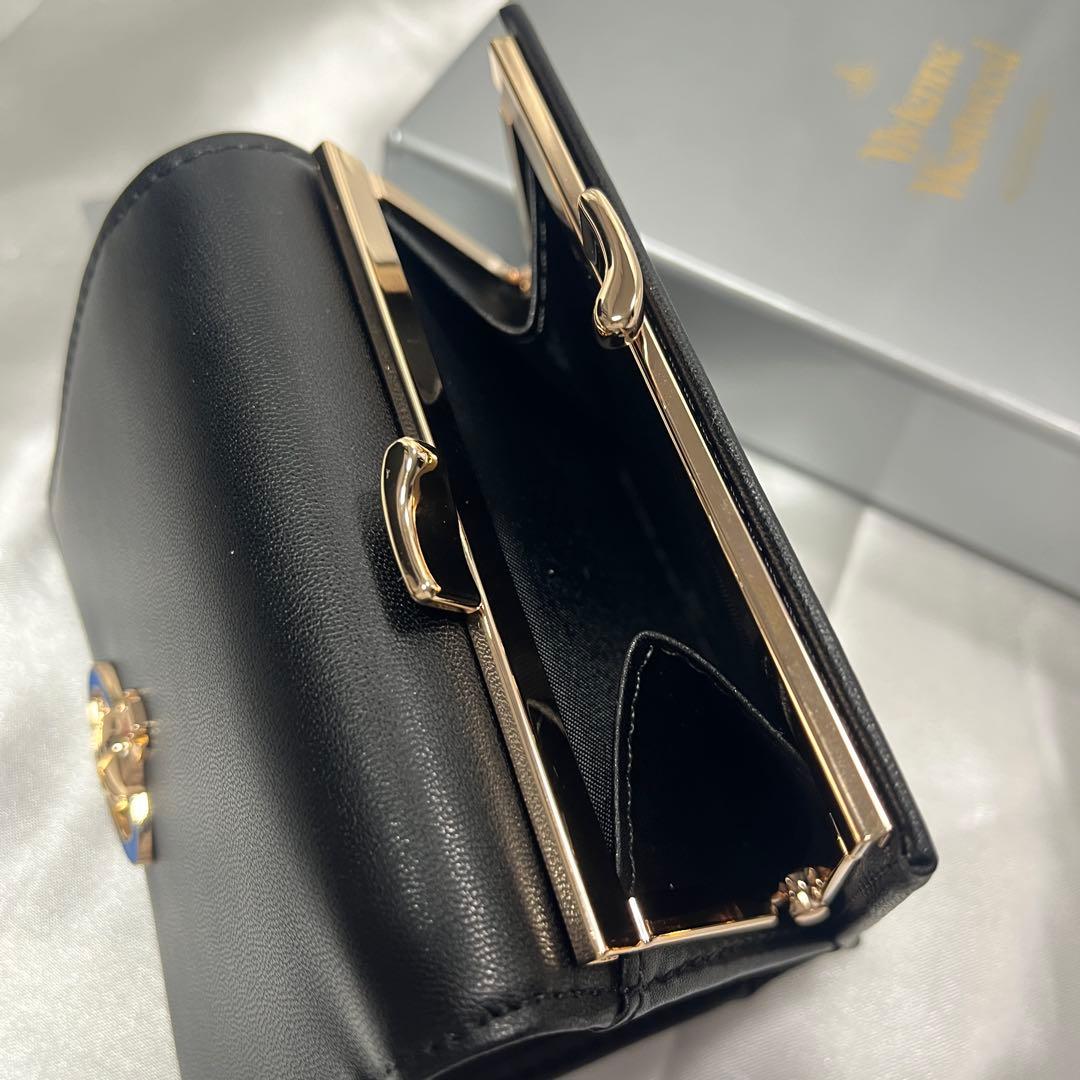 新品 Vivienne Westwood黒 ブラック 金色オーブ 三つ折り財布