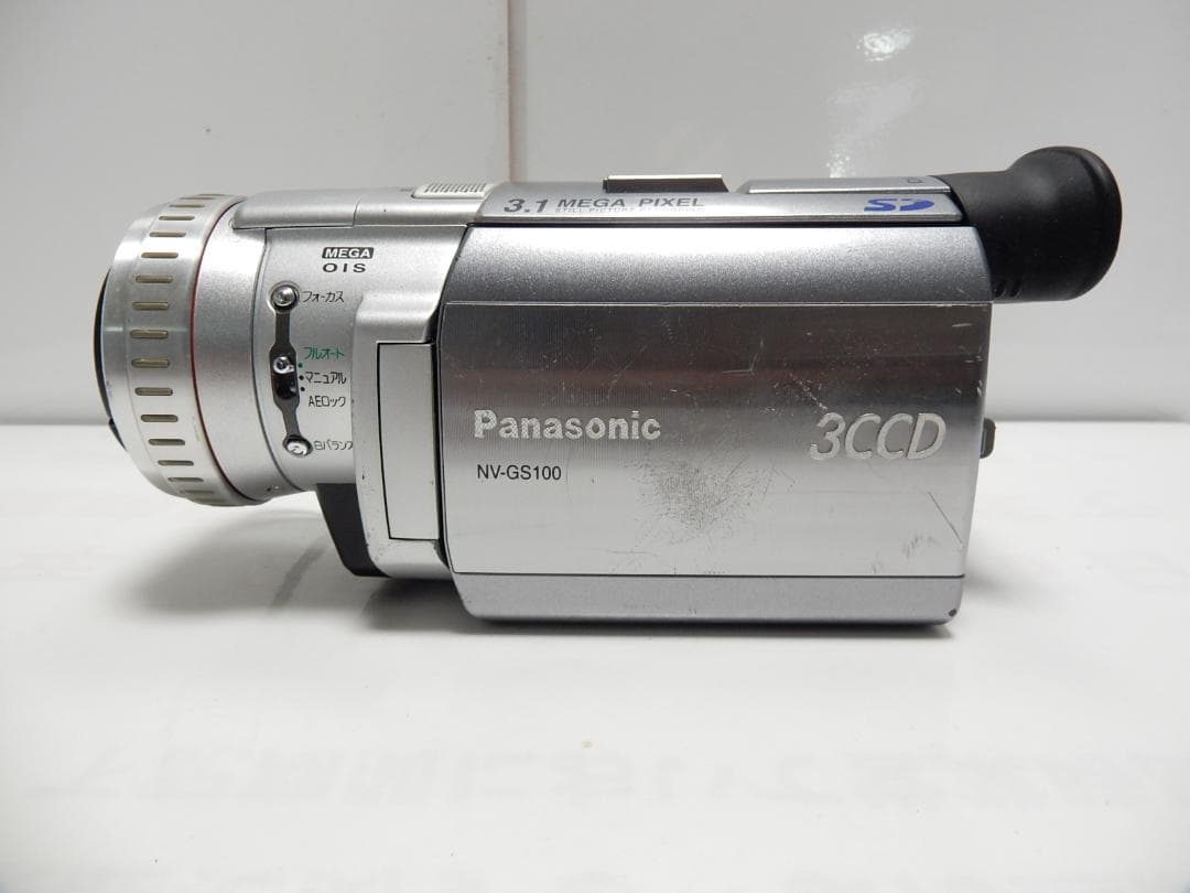 大人気　動作品　Mini DV　パナソニックビデオカメラ　NV-GS100