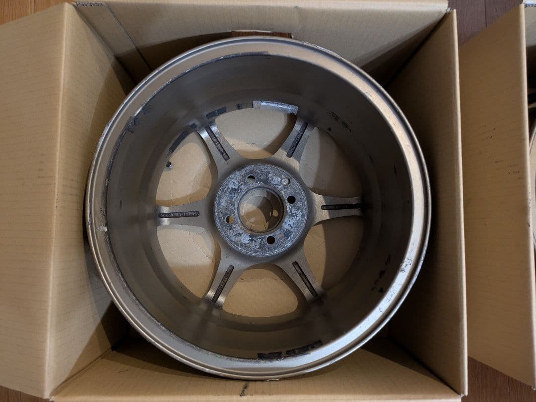 【週末値下げ中】P1レーシング 2本 15インチ 7J 38 PCD100 4穴
