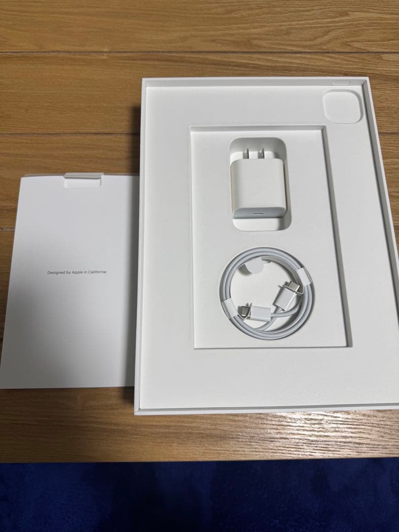 【ryusei】Apple iPad 11インチ シルバー 本体