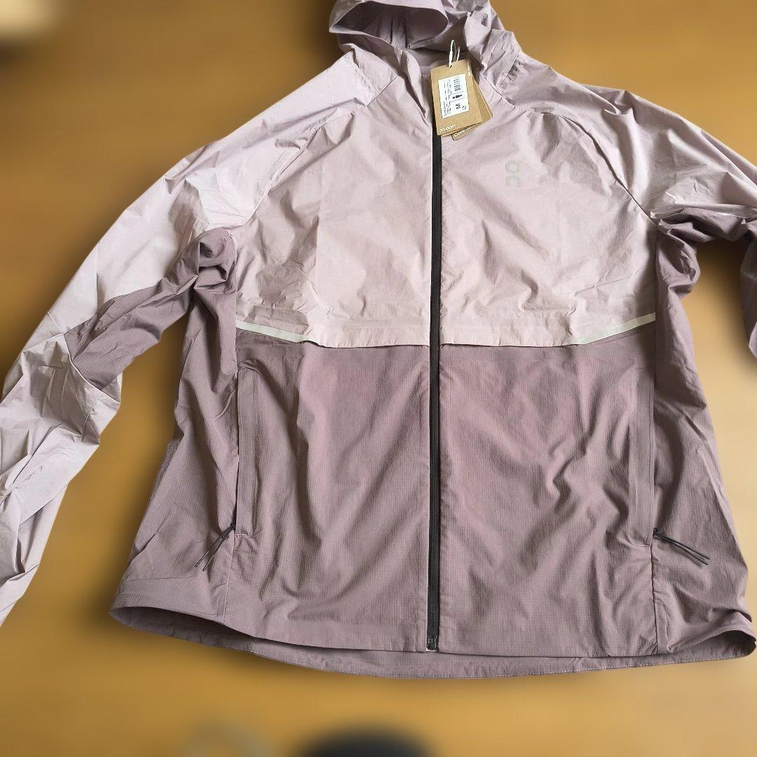 新品未使用これからの季節に！ON Core Jacket ラベンダーユニセックス