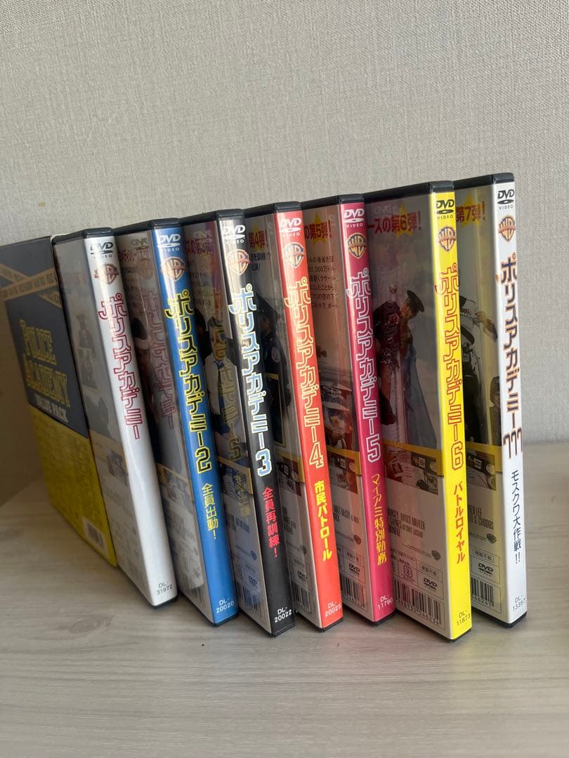 POLICE ACADEMY VALUE PACK ポリスアカデミー　DVD