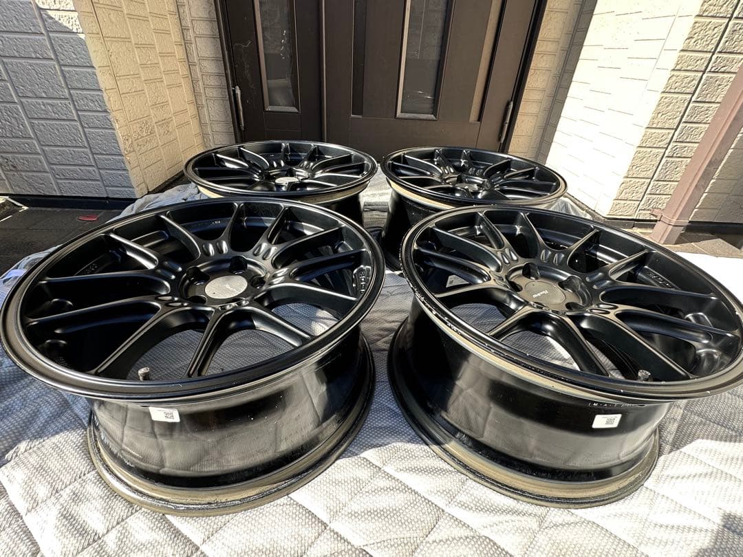 エンケイRacingGTC02 8.5J+40 PCD100 5穴 プリウス86