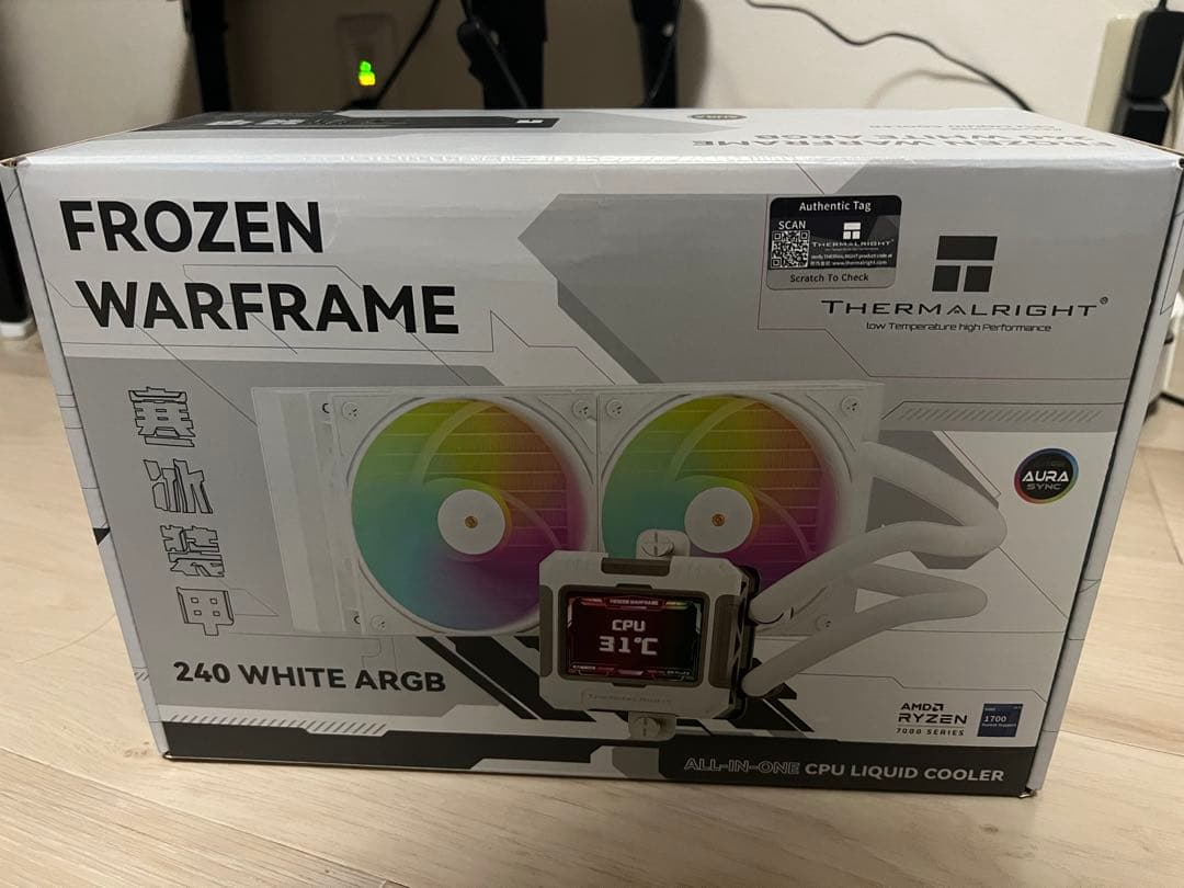 水冷クーラー Thermalright Frozen Warframe 240