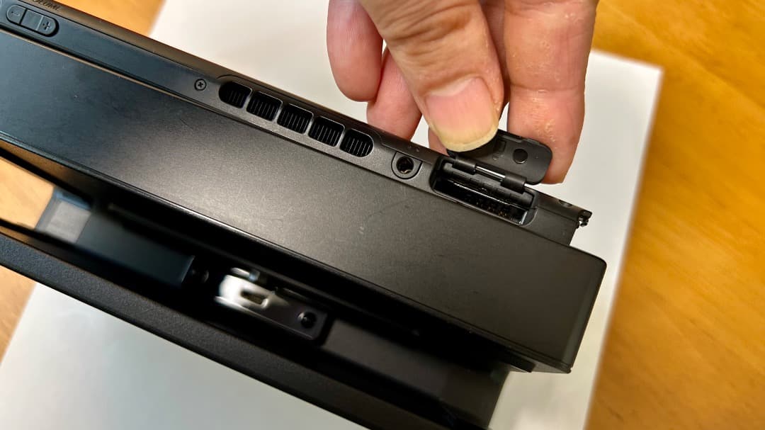 Nintendo Switch本体　と　ソフト「あつまれどうぶつの森」