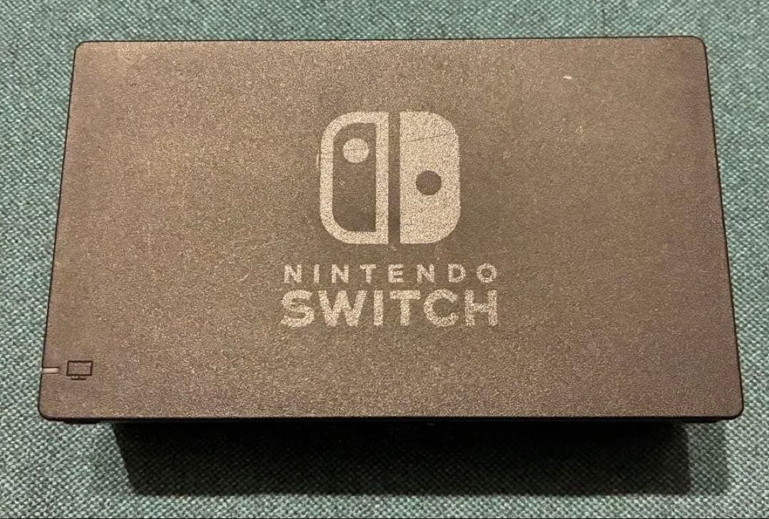 Nintendo Switch 本体、ジョイコンセット