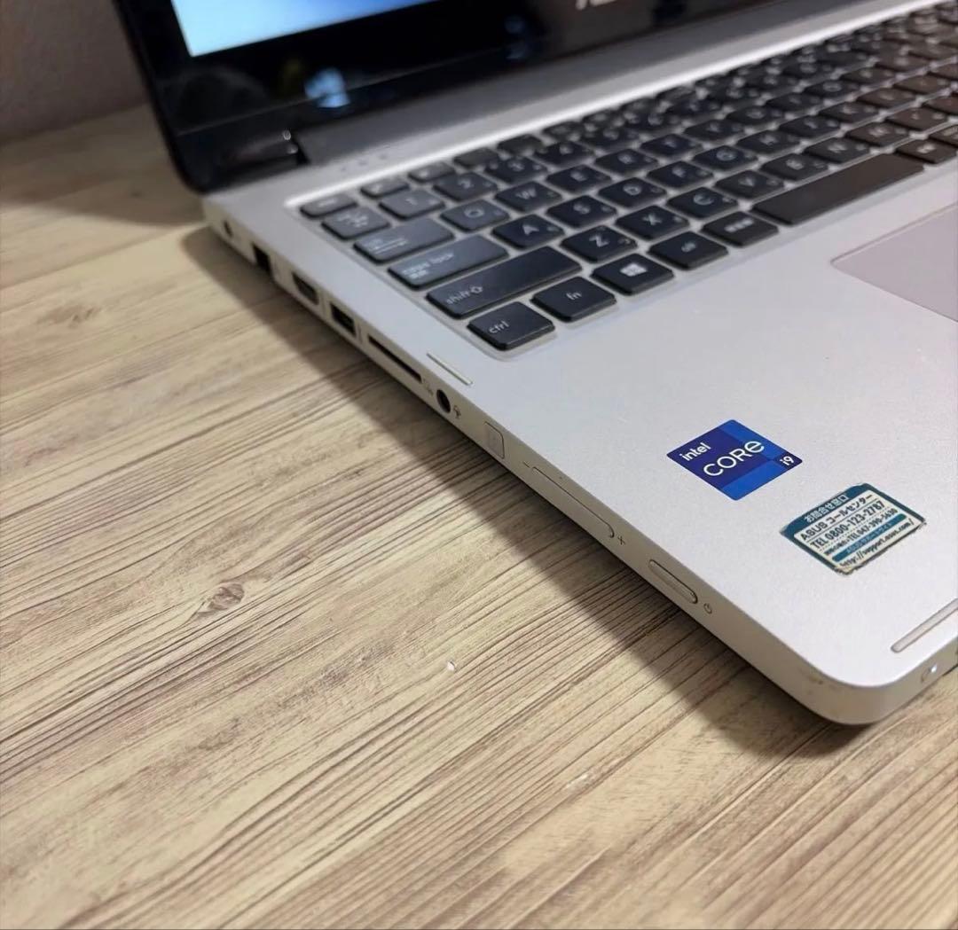 ASUS ノートPC 2in1 タッチパネル搭載　充電器付き