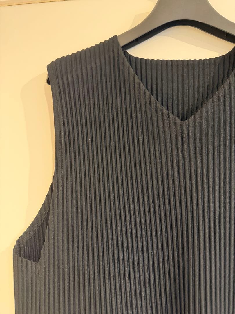 ポケット有 Vネック ベスト HOMME PLISSE ISSEY MIYAKE