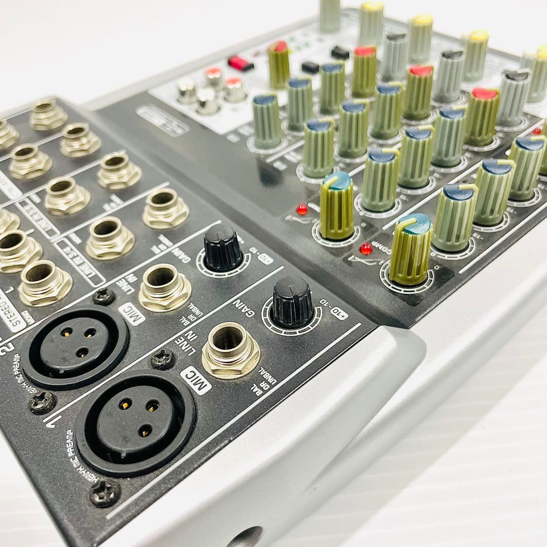 Behringer XENYX Q802USB アナログミキサー 送料込