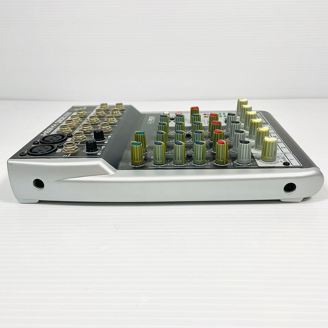 Behringer XENYX Q802USB アナログミキサー 送料込