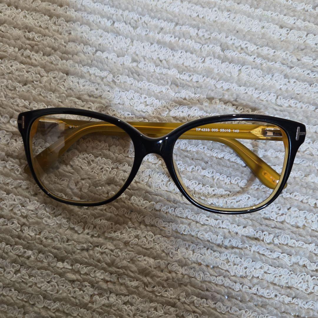 トムフォード　TOMFORD 伊達メガネ。美品です。