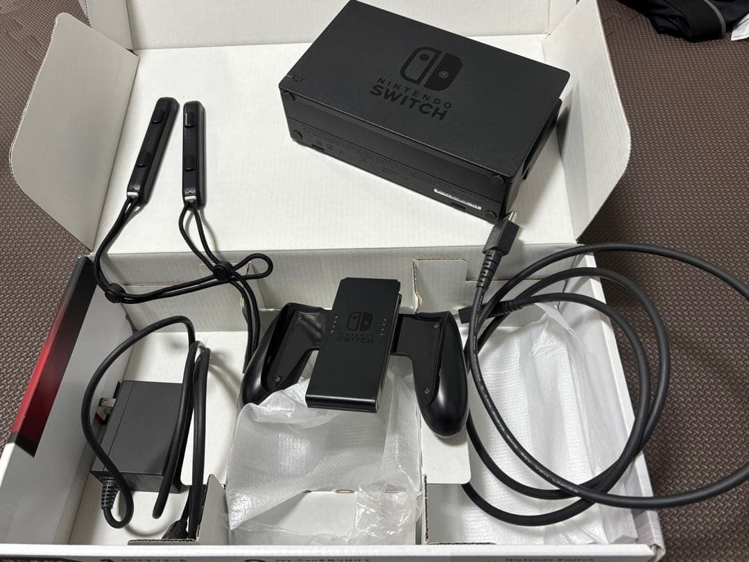 た*ろ様 Nintendo Switch グレー 本体　付属品