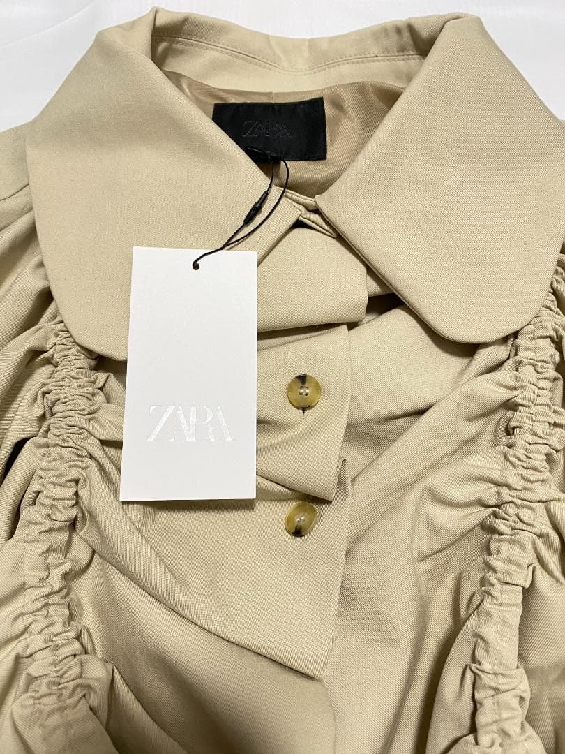 ZARA フリル付きクロップドトレンチコート ベージュ XS～S