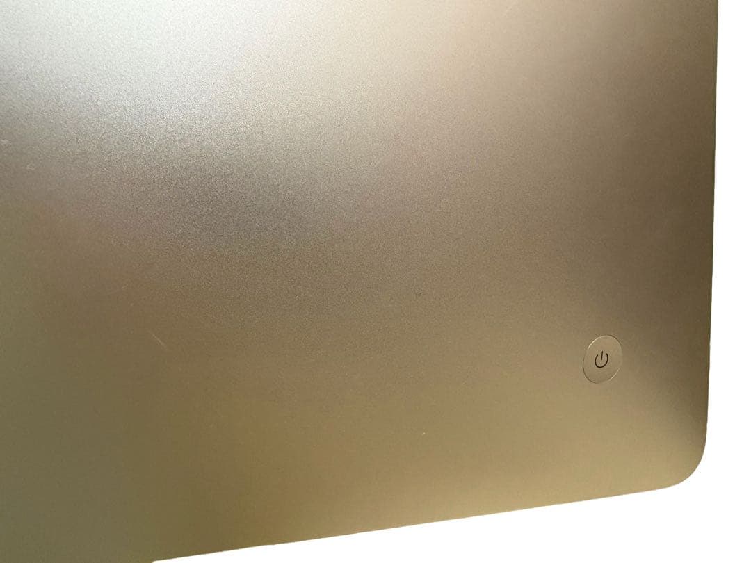 iMac Retina 4K 21.5インチ