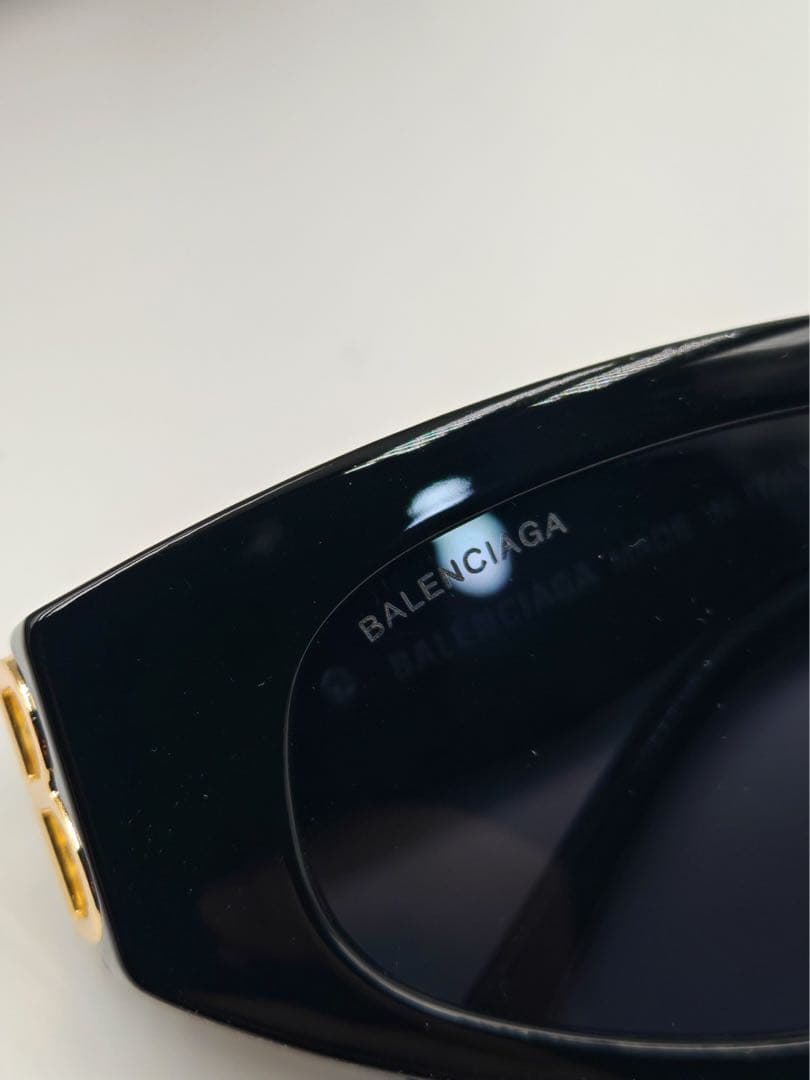 BALENCIAGA サングラス 黒×ゴールド 中古　美品