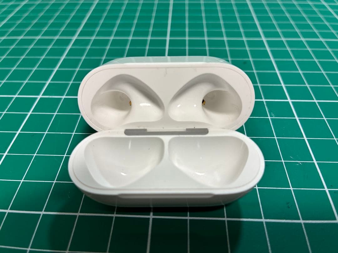 Airpods 4(ANC)ノイズキャンセリング搭載