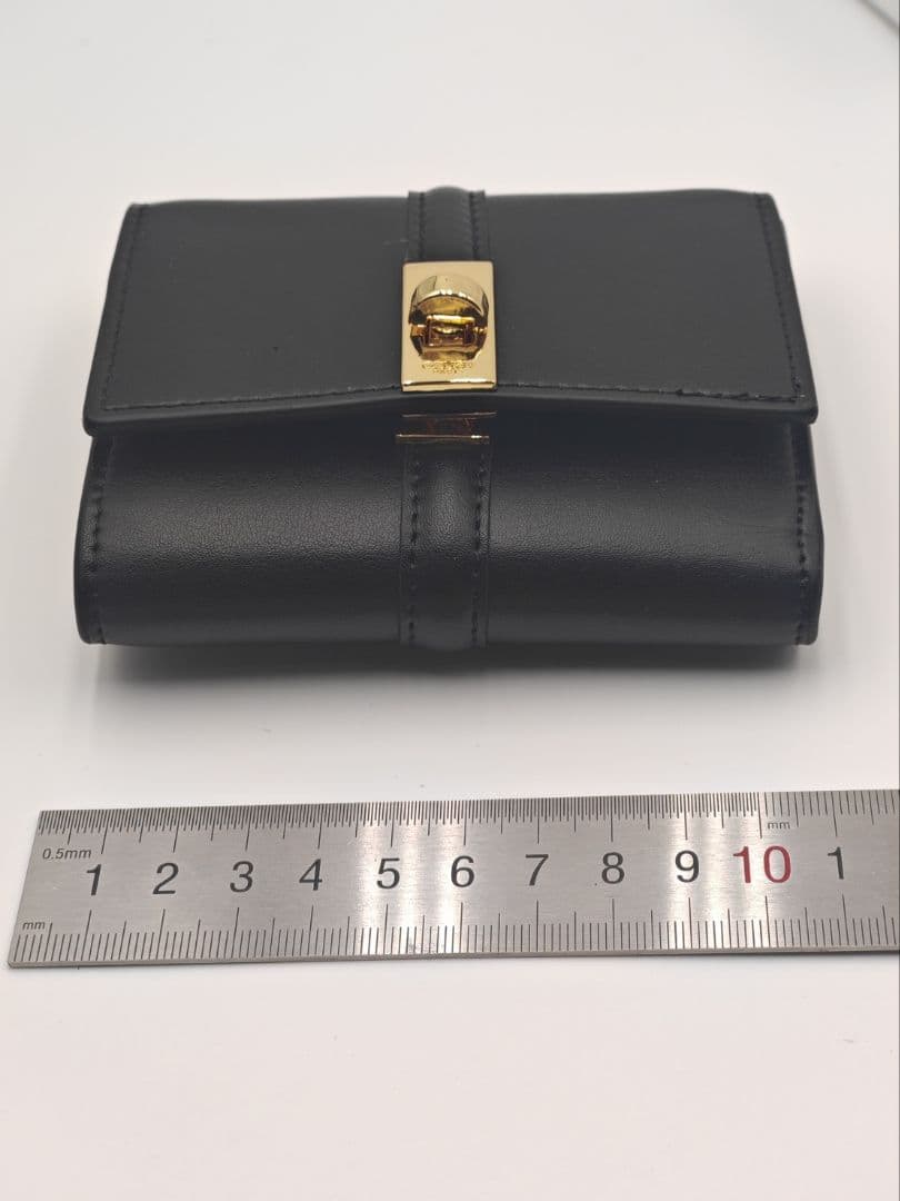 【美品・箱付き】CELINE セリーヌ トリフォールド ウォレット　美品