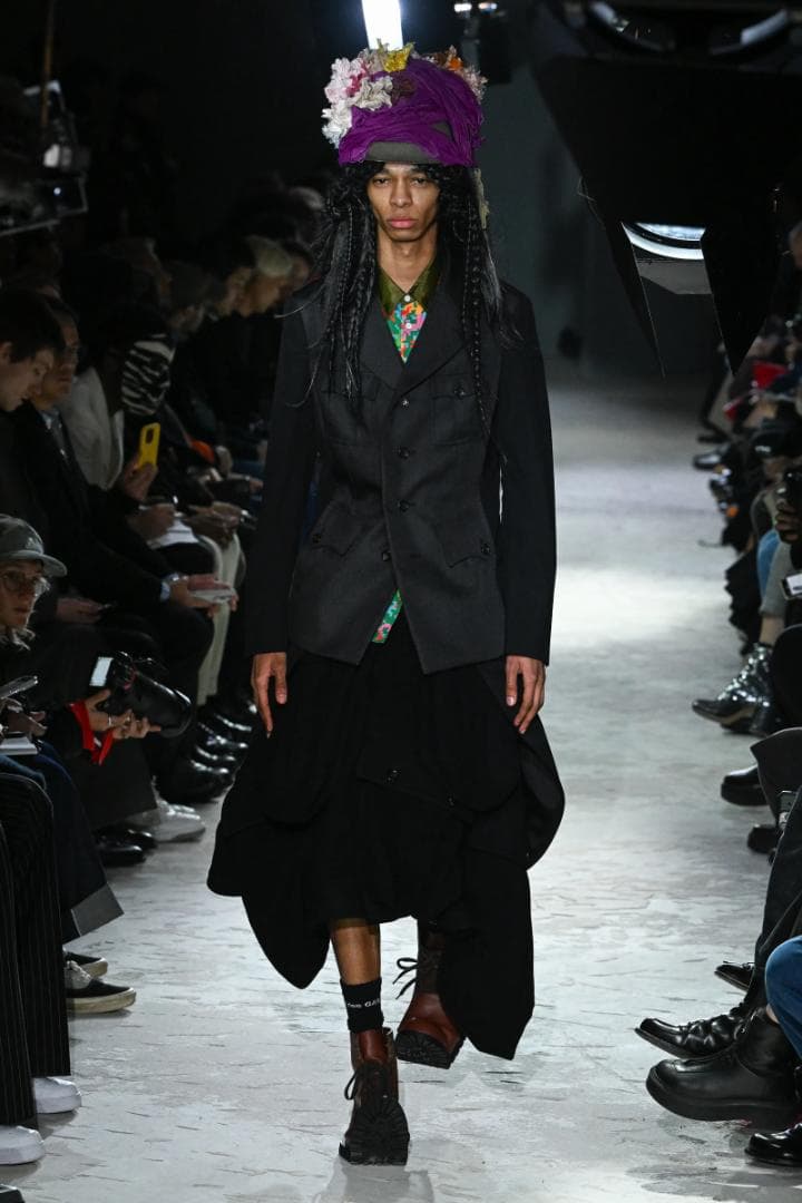 ニ*ラ様 【新品・名作】HOMME PLUS25AW ドッキング燕尾ジャケット
