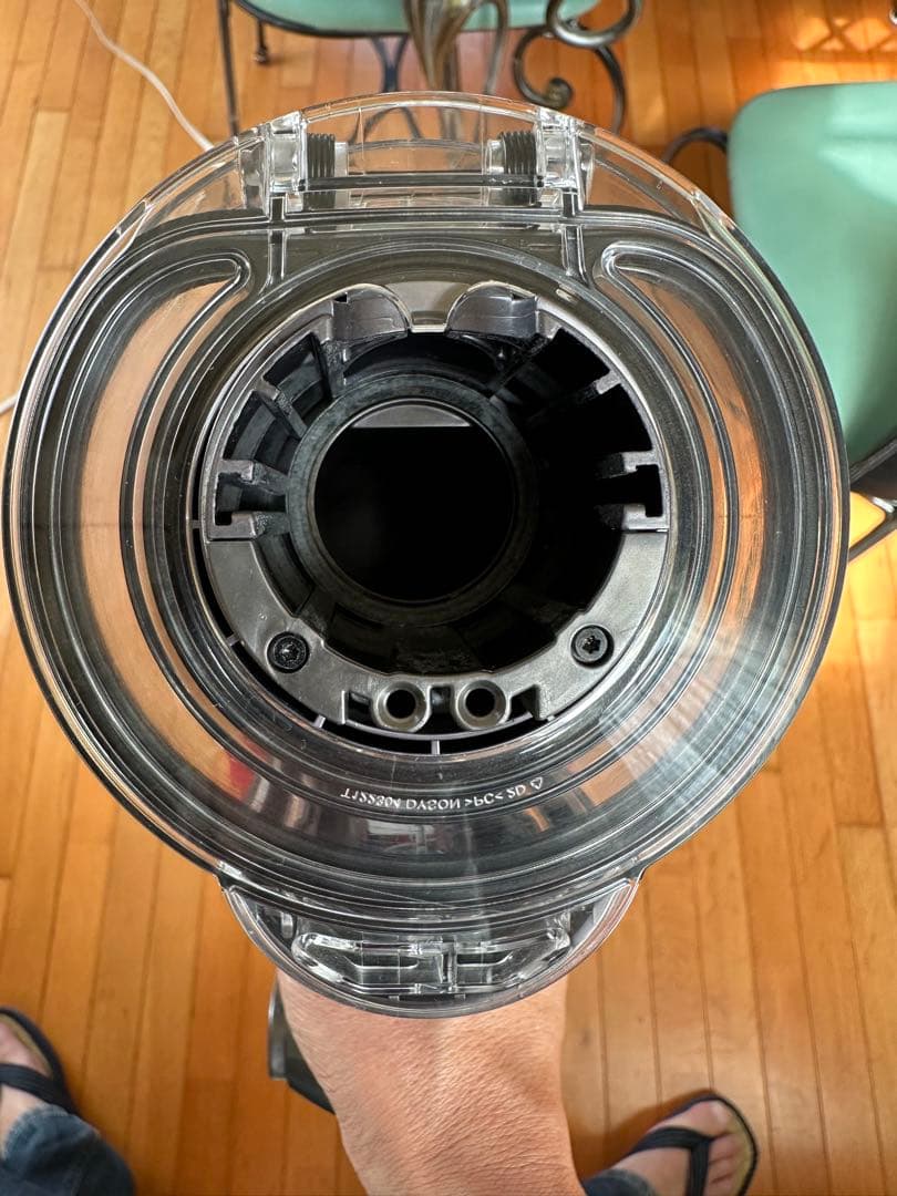 ダイソン Dyson SV18 デジタルスリム 分解清掃済 完動品 匿名配送