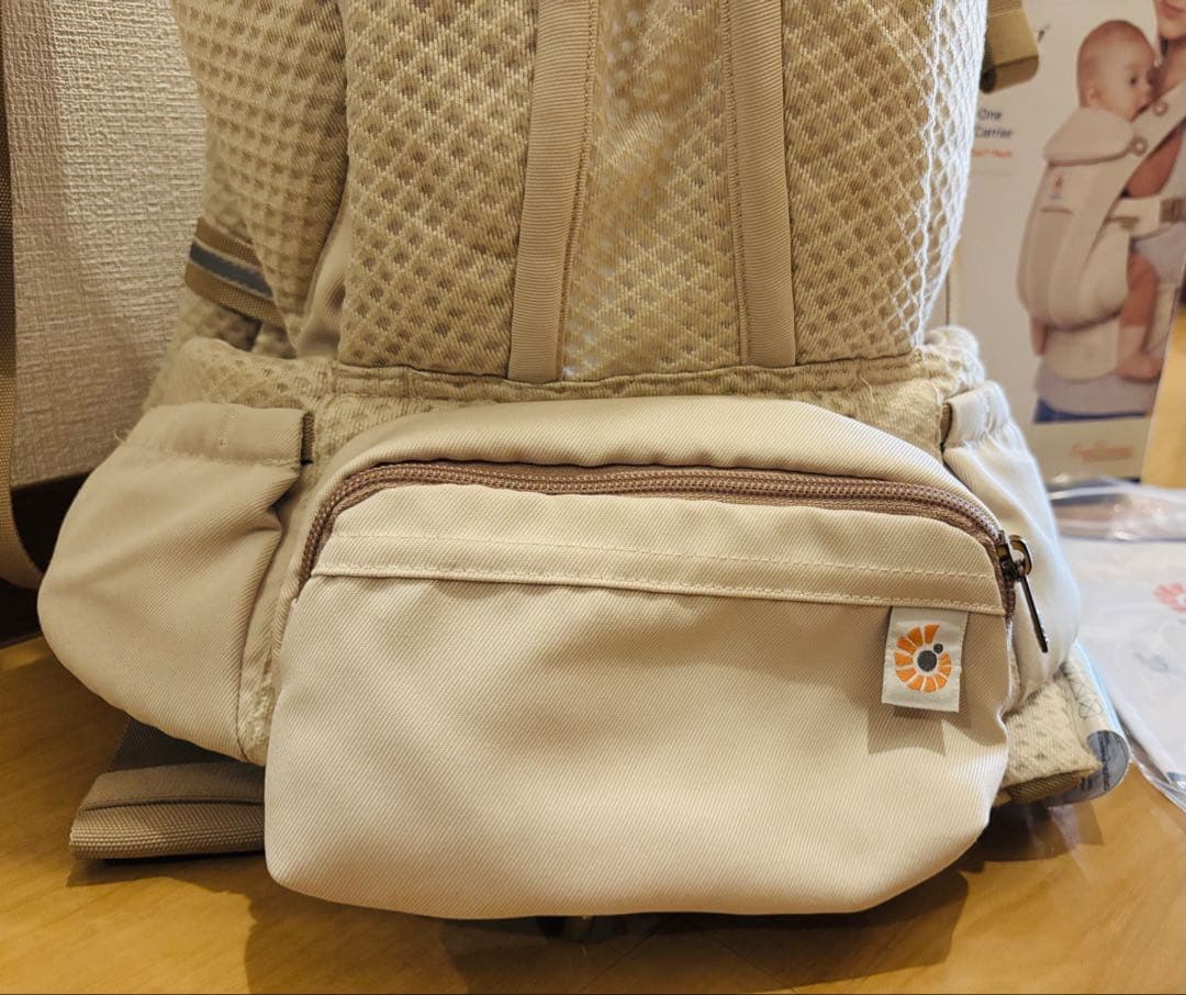 【美品】エルゴベビー　オムニ ブリーズ　ナチュラルベージュ