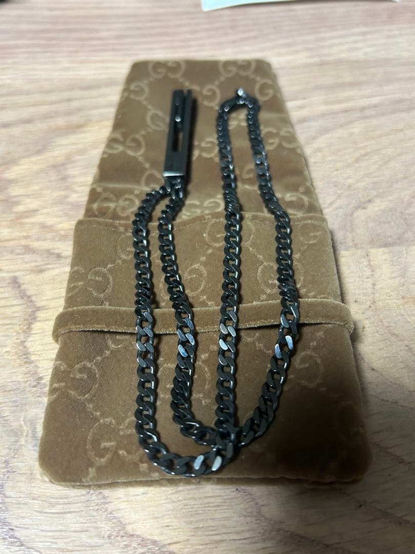 GUCCI ブラック ネックレス