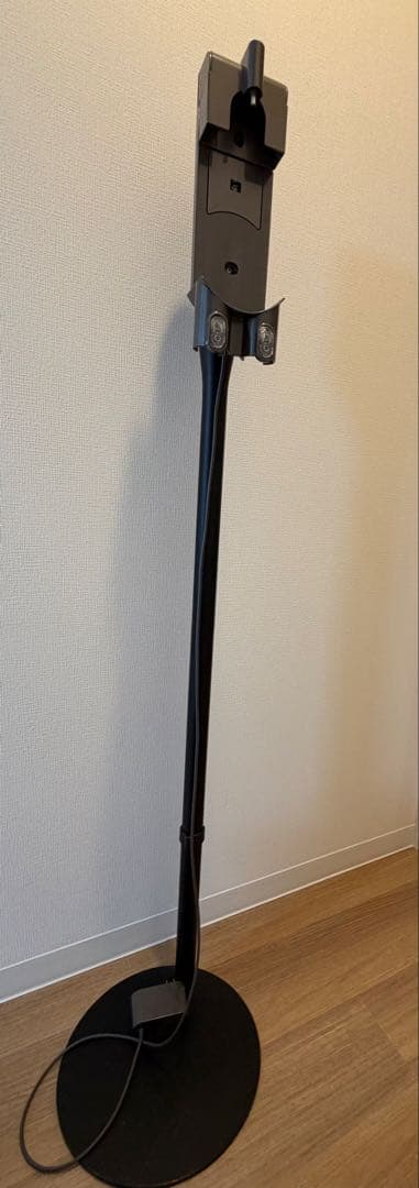 d*g様 【取説・スタンド付・付属品】Dyson V6 Slim (SV07)