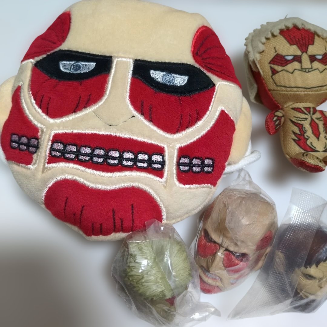 進撃の巨人　まとめ売り　USJ 巨人展など