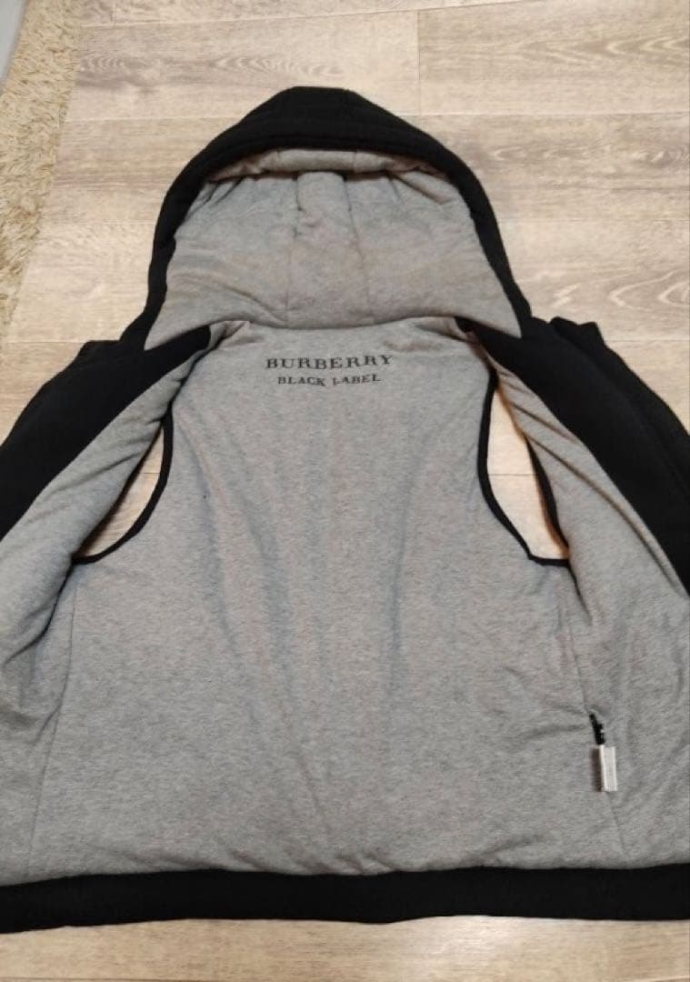 BURBERRY BLACK LABEL フード付きベスト