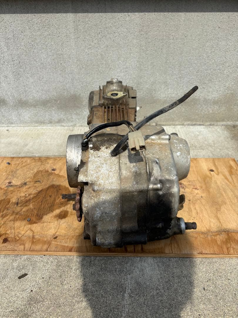 ダックス50 DAX50 エンジン　49cc 部品取り　レストアベース