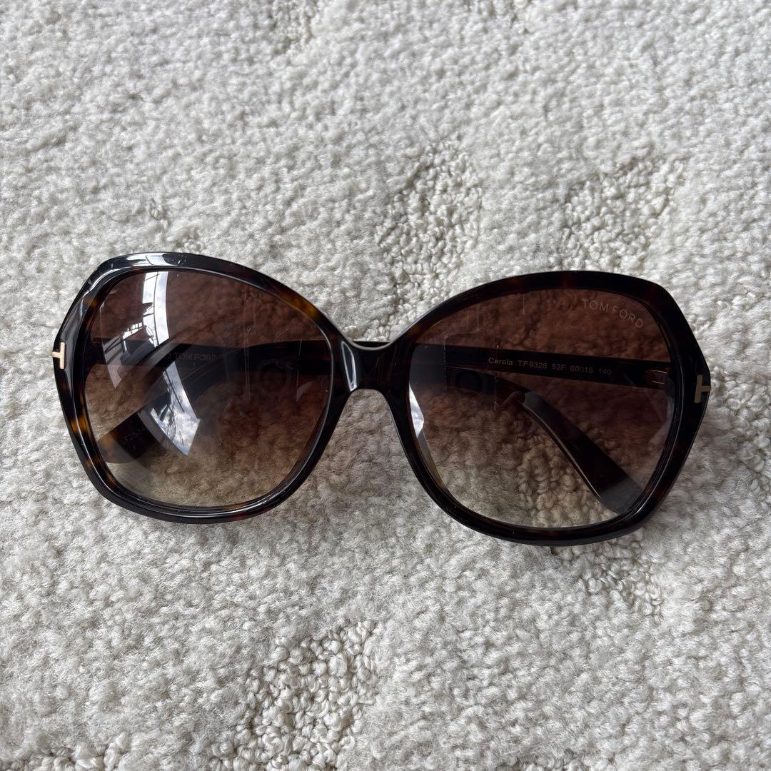 TOM FORD Carola TF9328 サングラス