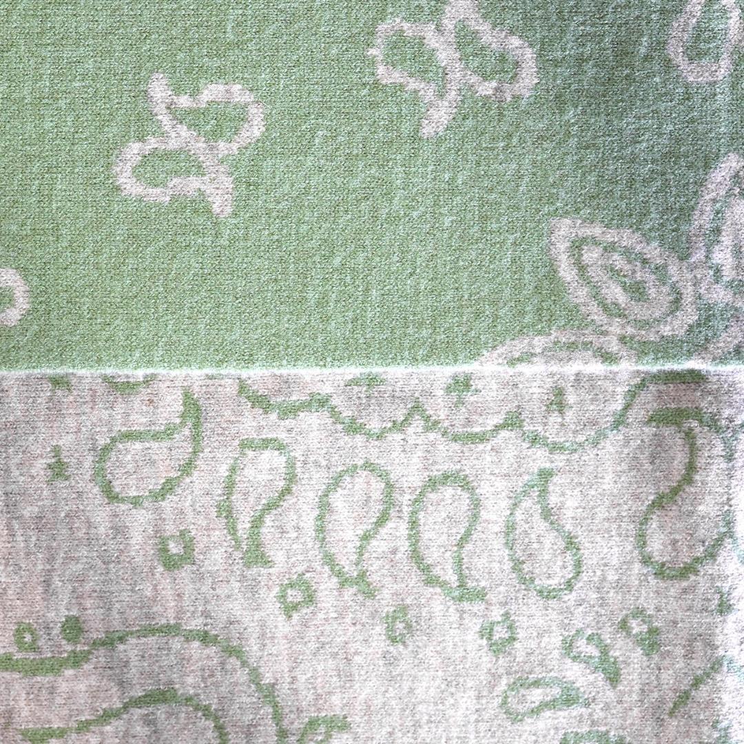 新品 Gypsohila ペイズリーニットストール Taupe × Green