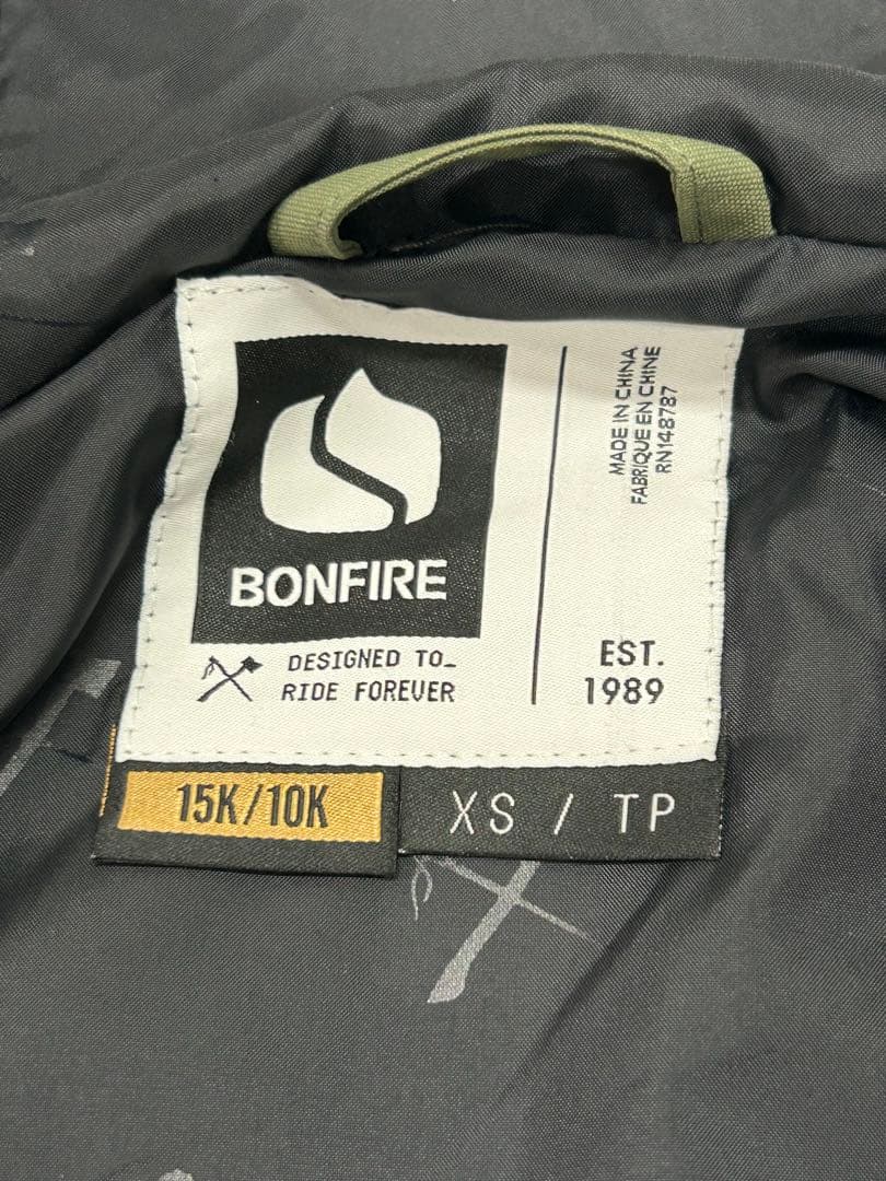 未使用　BONFIRE JKT XSサイズ