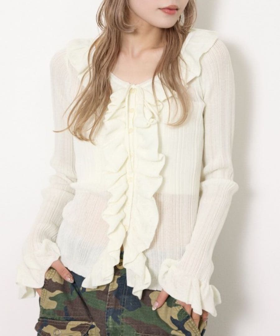 トップス FRONT FRILL KNIT TOPS