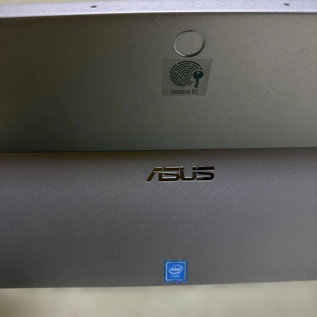 美品　ASUS T102H TransBook