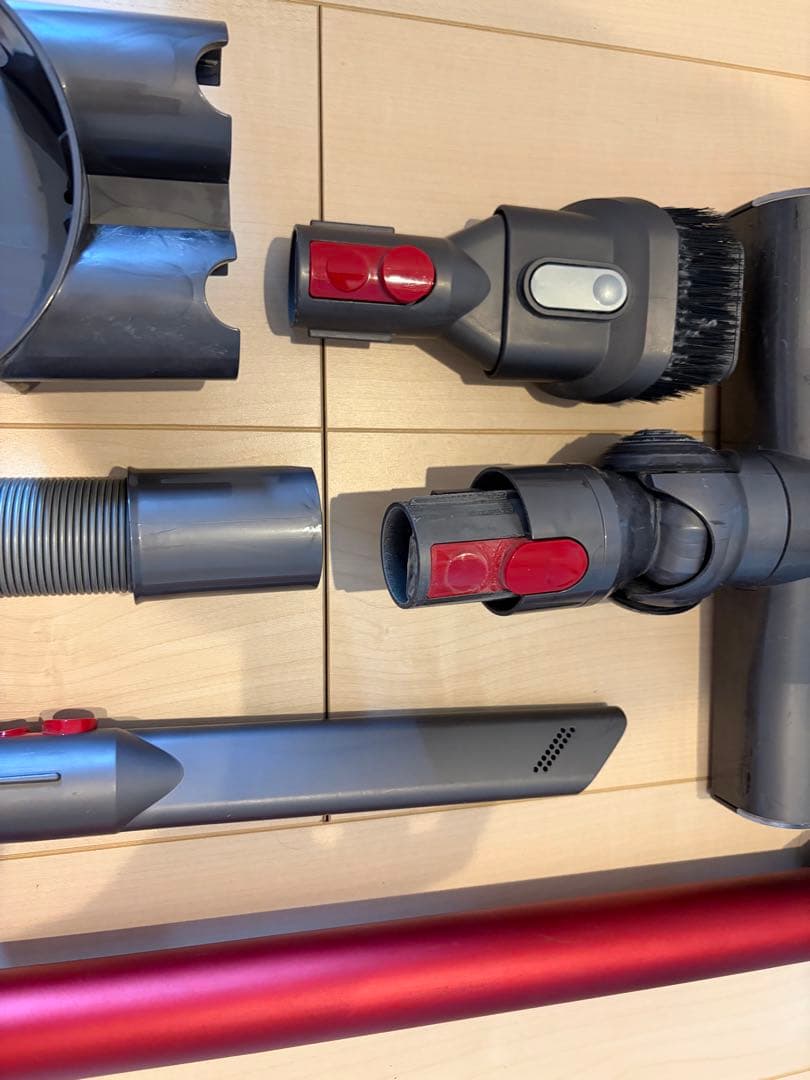 Dyson v8 animalpro スティッククリーナー 本体