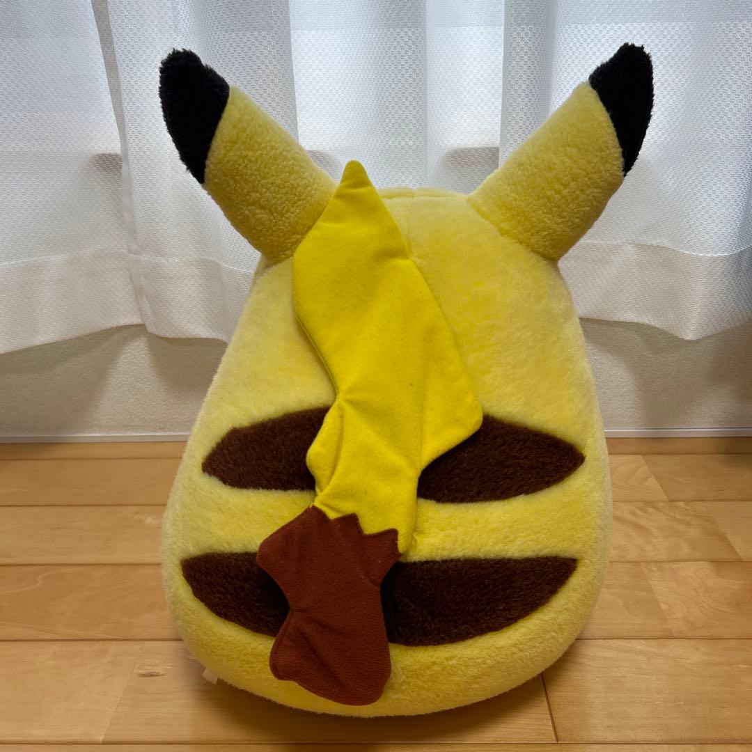 ピカチュウ 等身大ぬいぐるみ