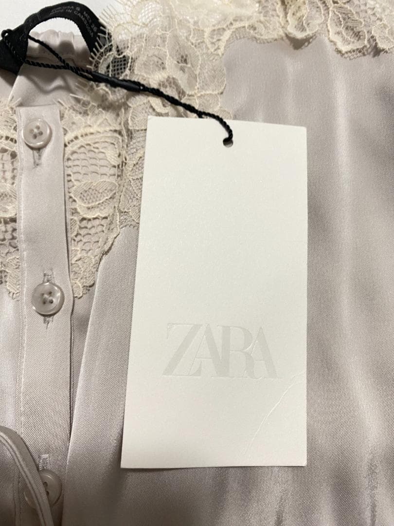 ZARA サテン レースキャミソール パールグレー S