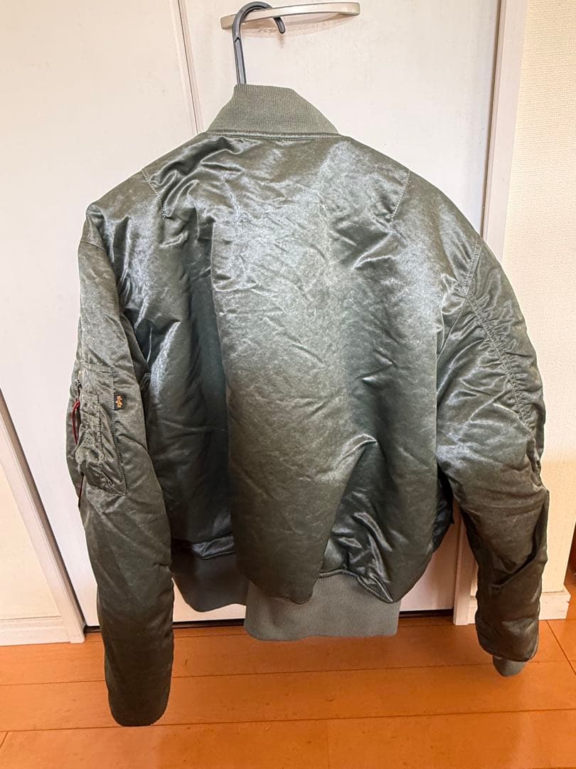 ALPHA INDUSTRIES MA-1ジャケット オリーブグリーン