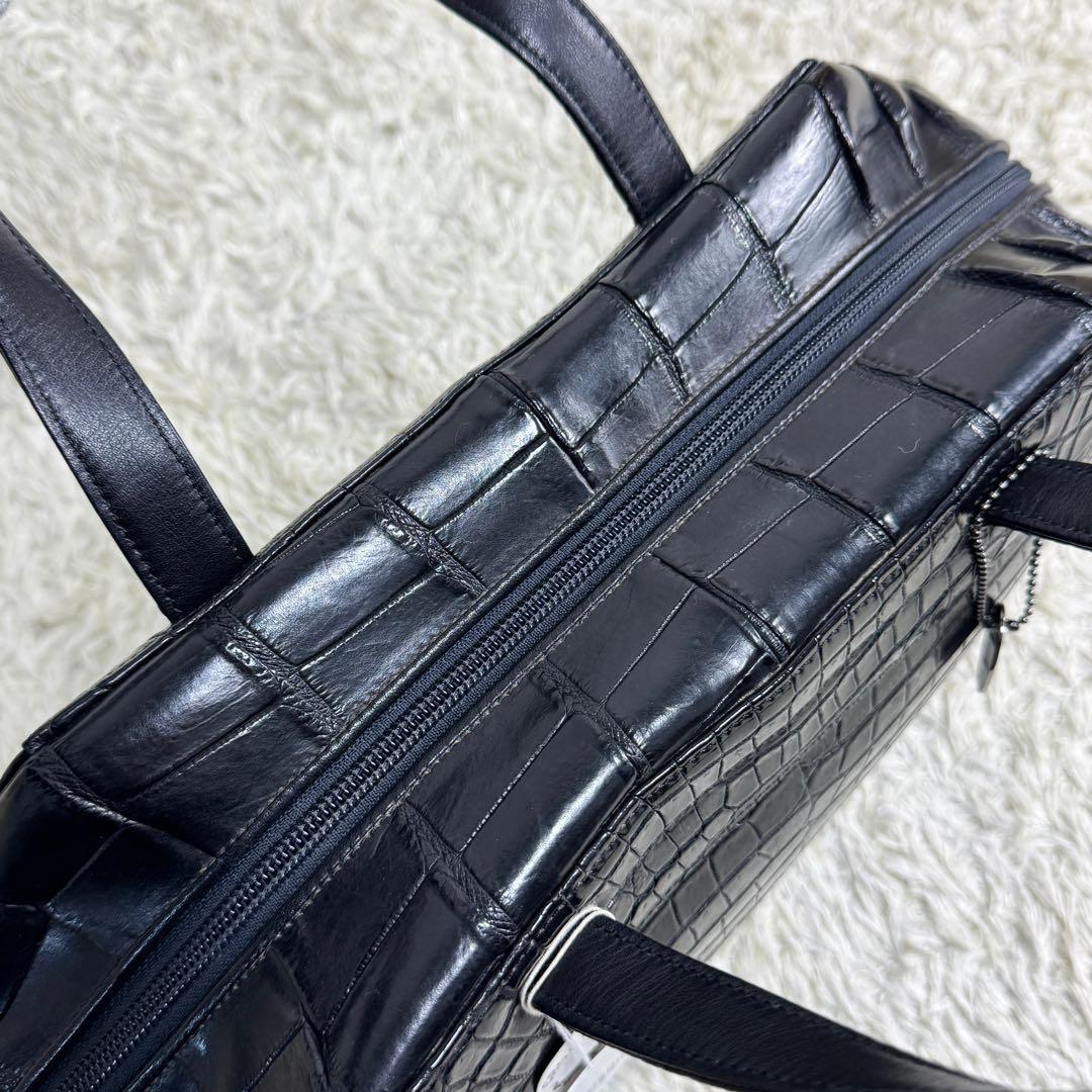 美品　JRA認定　マットクロコダイルレザー　センター取り　ミニボストンバッグ　黒